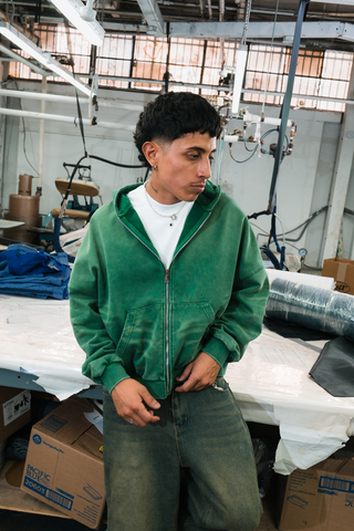 SCRATCH FOREST GREEN ZIP UP BOXY FIT HOODIE